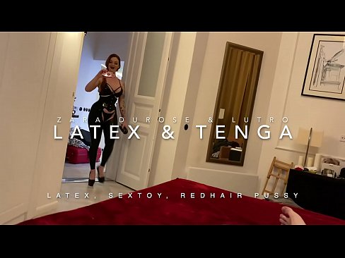 ❤️ Usisi otholwa enekhanda elibomvu egqoke imvunulo ye-latex ebhejwa usingamzali ❤️❌  kithi  ❤
